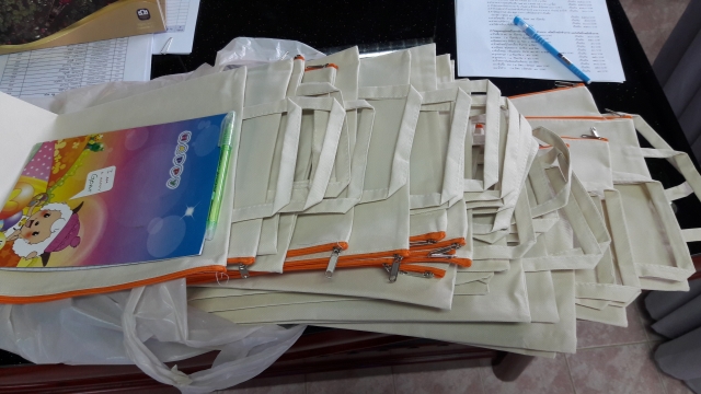 โครงการอบรมส่งเสริมอาชีพ (หลักสูตรน้ำยาล้างจาน  ยาสระผม  ครีมนวด  สบู่)