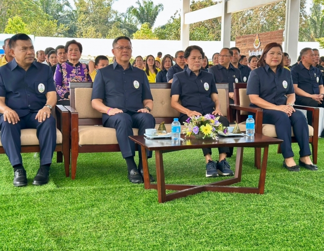 โครงการคลินิกเกษตรเคลื่อนที่ในพระราชานุเคราะห์ พ.ศ.๒๕๖๘